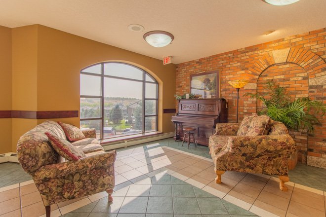river ridge home gallery sitting area